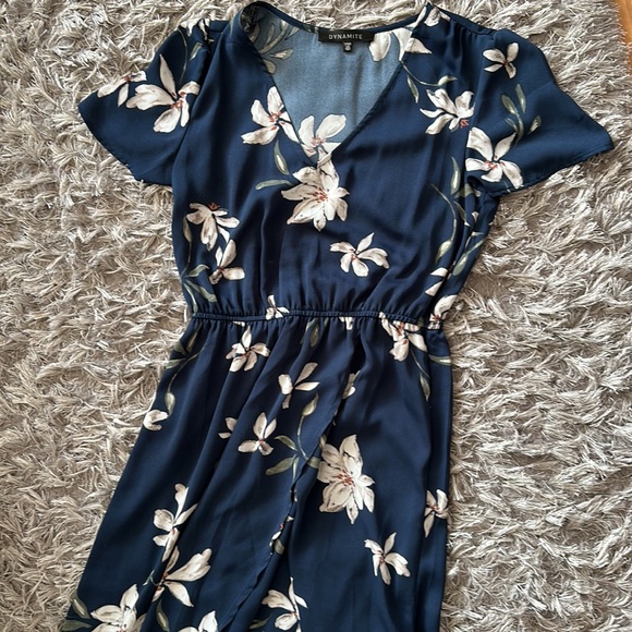 Dynamite maxi dress - Picture 2 of 3